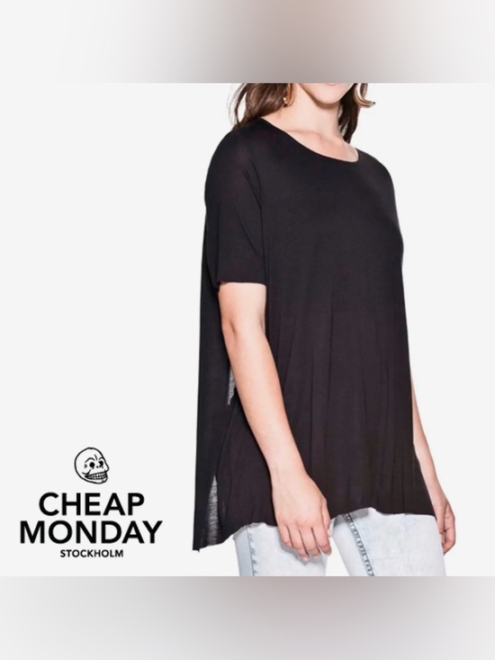 Cheap Monday Tops - Cheap Monday Enfold Short Sleeve Shirt